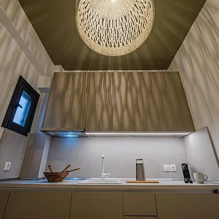 Eleni Zirganou & 3* Milína