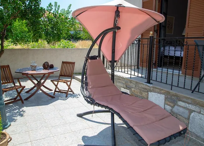 Eleni Zirganou & Casa de hóspedes