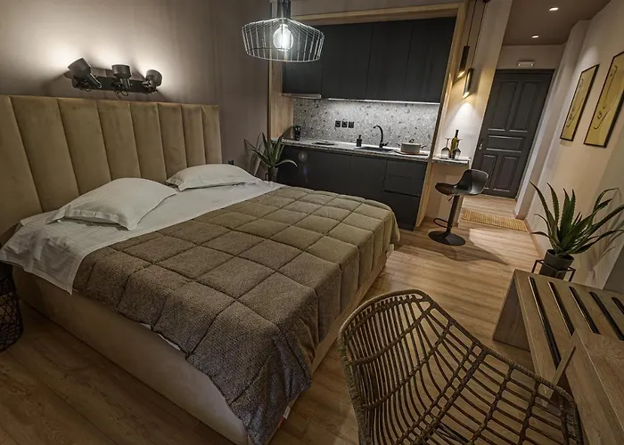 Eleni Zirganou & Milína