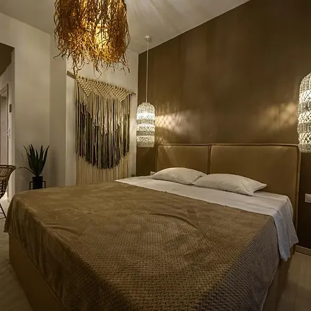 Eleni Zirganou & Guest house Milina
