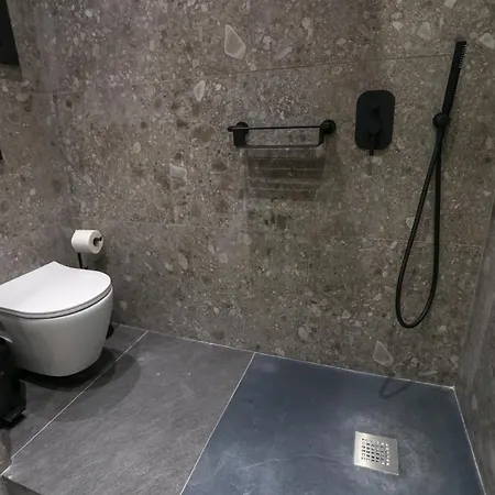 Eleni Zirganou & Guest house 3*