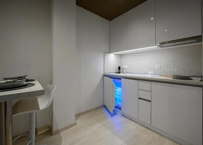 Eleni Zirganou & Pensjonat