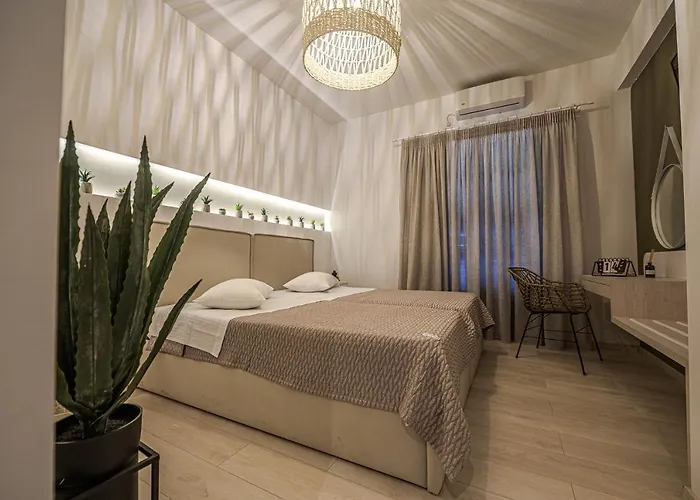 Eleni Zirganou & 3* Milina